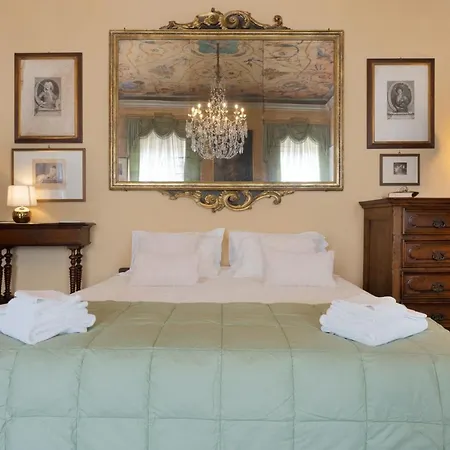 Dimora Leone Apartment Lucca