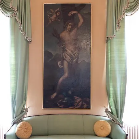 Dimora Leone Apartment Lucca