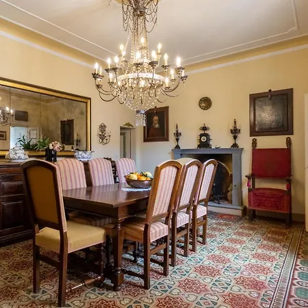 Apartment Dimora Leone Lucca