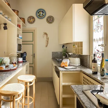 Dimora Leone Apartment Lucca